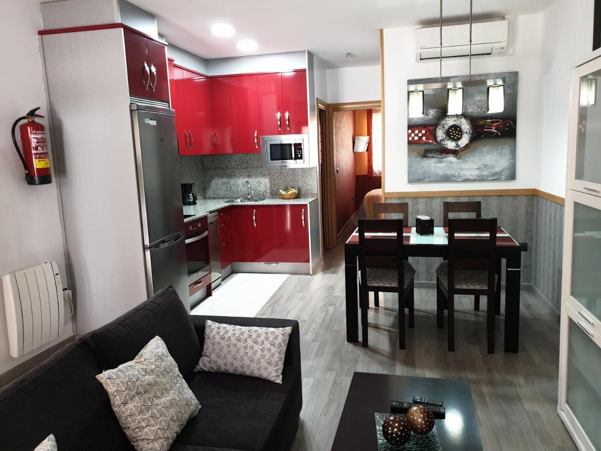 Apartamentos Turisticos "El Jardin" Teruel Buitenkant foto