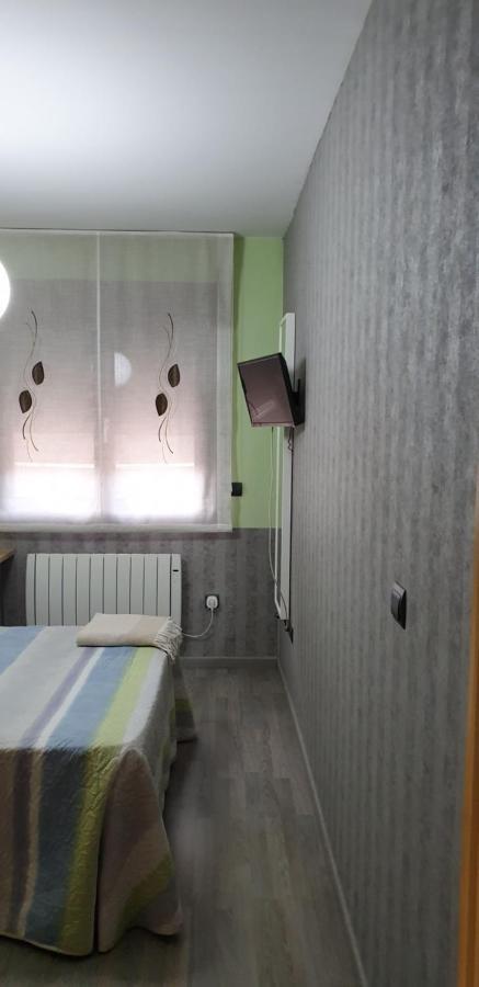 Apartamentos Turisticos "El Jardin" Teruel Buitenkant foto