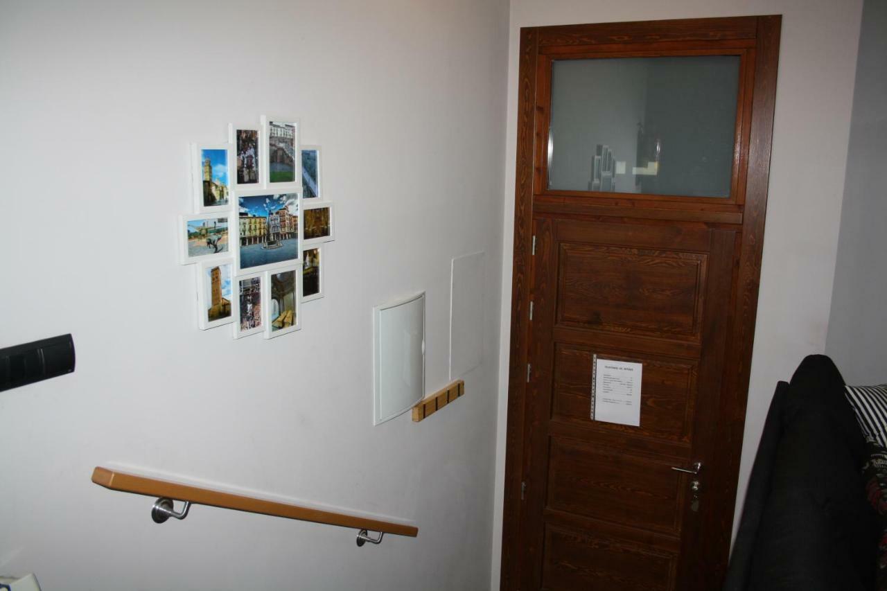 Apartamentos Turisticos "El Jardin" Teruel Buitenkant foto
