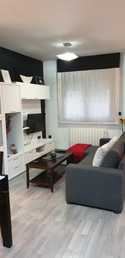 Apartamentos Turisticos "El Jardin" Teruel Buitenkant foto